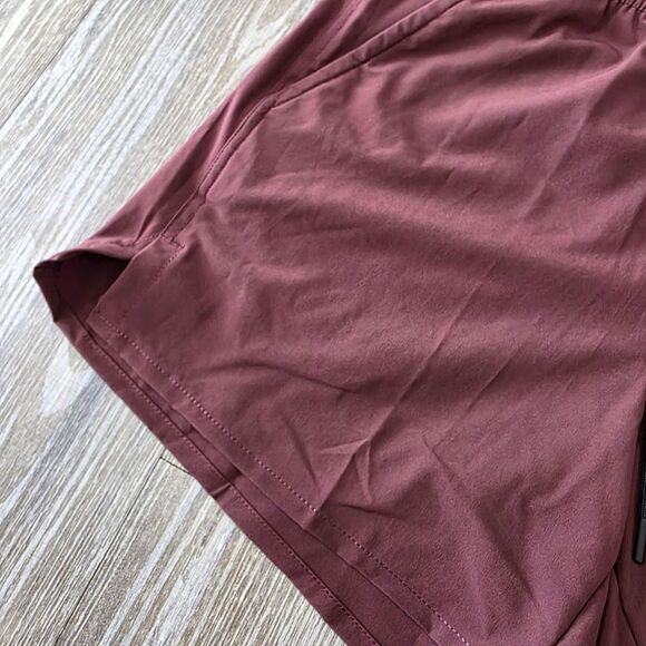 Nike Unlimited Versatile Training Gym Shorts Men's Medium M Maroon DV9336-844 - Picture 4 of 13